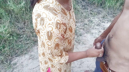 सौतेले पिता ने अपनी सौतेली बेटी को चोदा, सौतेली बेटी बोली मुझे और जोर से चोदो मुझे बहुत अच्छा लग रहा है