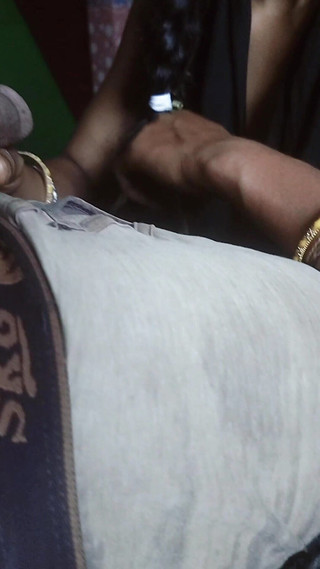 मैंने पहली बार अपनी GF की थिगट गांड चोदी