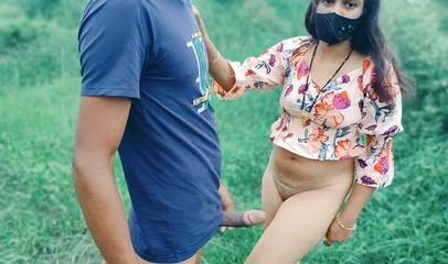 देसी सेक्सी सोनिया भाभी को देवर से बात करते समय चोदा, आउटडोर फार्म सेक्स हिंदी ऑडियो