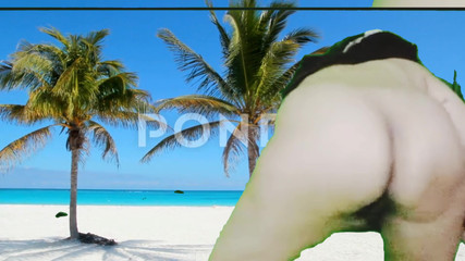 हिजाब वाली गर्म अरब पत्नी अपनी चूत से खेल रही है प्यारी मुस्लिम लड़की अपनी टपकती हुई चूत में उंगली कर रही है