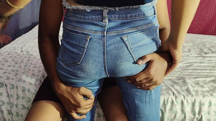 बड़े स्तन वाली देसी साली ने अपनी शादी के दिन भाई-भाभी से पहली बार चुदाई की