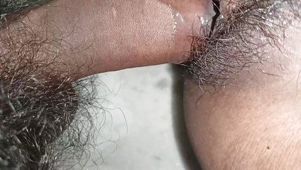 कॉलेज गर्लफ्रेंड को कमरे में चोदा