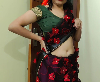 मल्लू लड़का और भारतीय सेक्सी देसी हॉट तमिल सौतेली साड़ी में सेक्स और ब्लो जॉब - गंदी बातें