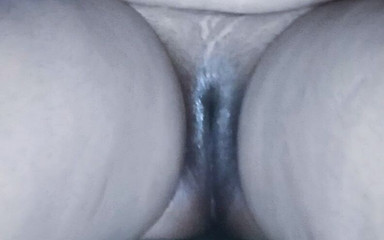 भाभी ने अपनी गीली चूत में बैंगन डाल कर फाड़ दिया, जबरदस्त वीडियो, पानी भी निकला