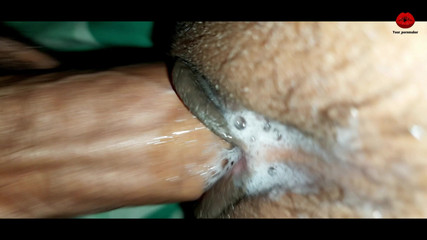 बिल्ली पर लार थूकें और बड़े भूरे डिक के साथ बिल्ली को चौड़ा करके जोर से चोदें, पूर्व प्रेमिका को मज़ा आ रहा है जब उसका BF आराम कर रहा है