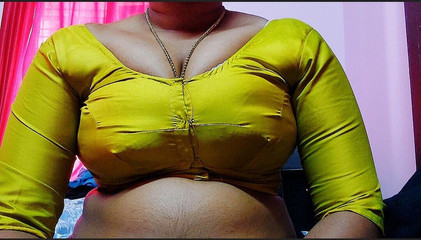 देसी कपल मोहिनी बॉयफ्रेंड के साथ सेक्स