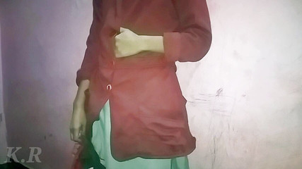 टुसिस के बहाने टीचर ने देसी कॉलेज गर्ल को छोड़ा