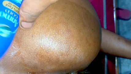 भाभी ने बड़ा लंड चूसा और गुदा मैथुन का प्रयास किया