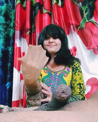 बीबीसी लड़का उसकी सौतेली बहन को बहका रहा है!