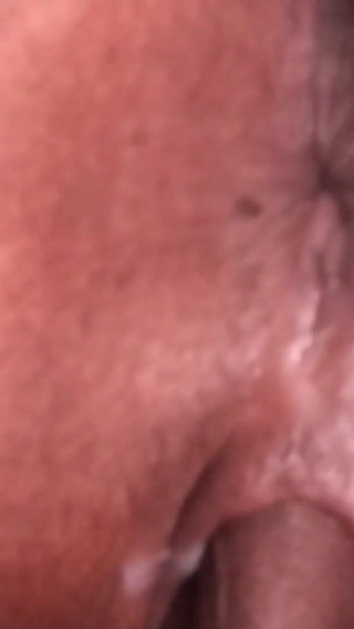 भारतीय देसी गाँव की लड़की की कसी हुई चूत पहली बार सेक्स नवविवाहित पत्नी स्थानीय गाँव की भाभी की जोरदार चुदाई भारतीय देसी अश्लील वीडियो