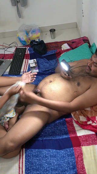 देसी चूत चाटना और मुख-मैथुन, मुँह में वीर्य, ​​क्लोज़ अप चुदाई