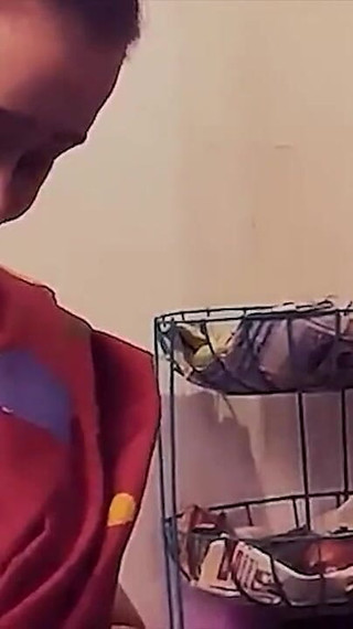 देसी भाभी को किचन में चोदा हार्डकोर