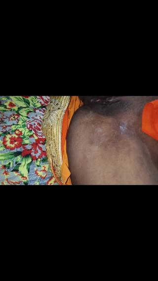 लड़का और लड़की उसके कमरे में भरपूर सेक्स और रोमांस का आनंद लेते हैं