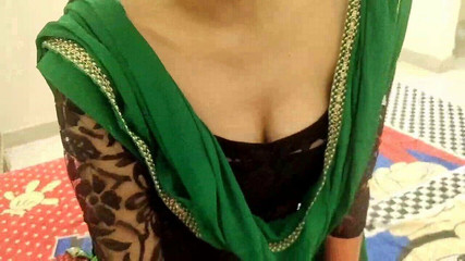 सौतेली माँ ने अपने ही सौतेले बेटे के दोस्त को घर पर छोड़ दिया और अपने सौतेले बेटे को घर से बाहर निकाल दिया और अपनी ही गांड मारी