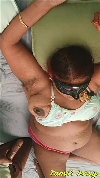 कंडोम पंच