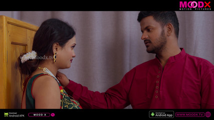 हॉट इंडियन देसी बड़े स्तन वाली लड़की को उसके बॉयफ्रेंड ने चोदा