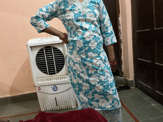 शादीशुदा गर्लफ्रेंड होटल में रोमांस का आनंद ले रही है