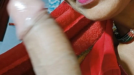 लंड की भूखी सुहानी मेरे लंड को बहुत कामुकता से चूस रही थी उसने मुझे उत्तेजित कर दिया