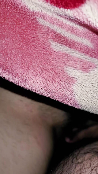 देसी गांव की लड़की का घर पर सेक्स 92