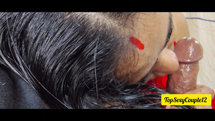 देसी भारतीय गर्म लड़की अपने प्रेमी के साथ चेहरे पर चुदाई