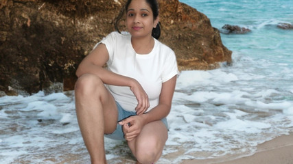 भाभी को अपने पति के कर्ज के लिए बॉस द्वारा चोदना पड़ा