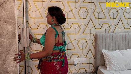 भारतीय देसी नौकरानी मालिक के साथ कट्टर सेक्स