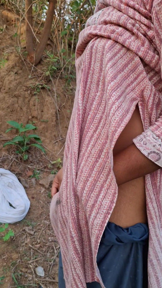 भारतीय देसी पत्नी आउटडोर सेक्स देसी गांव स्टेपाउंटी आउटडोर सेक्स देसी भारतीय पत्नी आउटडोर सेक्स