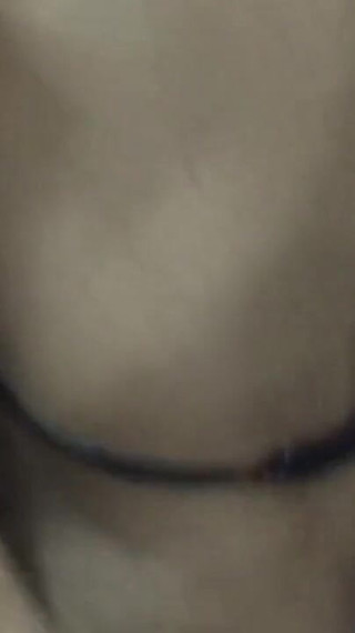 भारतीय भाभी बाथरूम में चुदाई