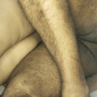 सुबह प्यारी की गांड में डालना (भाग 2)