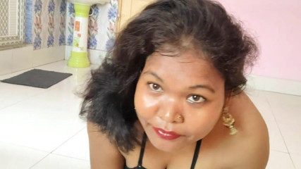 इंडियन हाउसवाइफ सेक्सी लेडी शो भाग 27