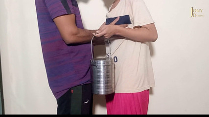 मिल्कमेड टू कम, जाने फ़क्स डार्लिंग