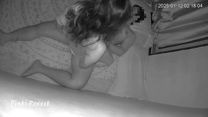 बॉयफ्रेंड ने उसे घुमाया