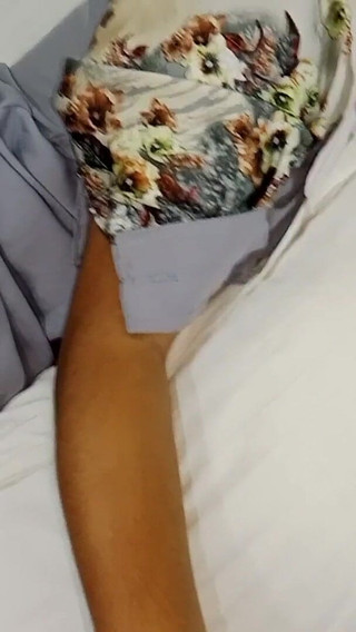 नवविवाहित जोड़ा हनीमून नाइट