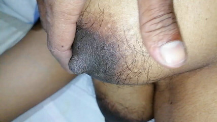 भारतीय सेक्सी महिलाएं चोदने से पहले अपना पूरा शरीर दिखाती हैं