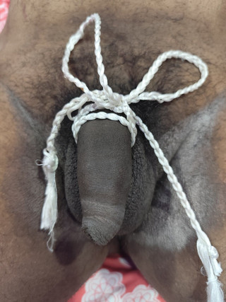 सेक्सी हिंदी सौतेली बेटी बेडरूम में सौतेले पिता के साथ आनंद ले रही है