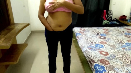 बीबीसी के मित्र पत्नी को साझा करते हैं और बारी-बारी से उसकी चुदाई करते हैं