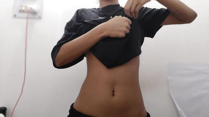 सेक्सी महिला छूत