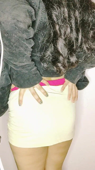 सलोनी मोहक कैम सत्र