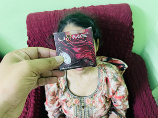 अपनी सेक्सी गर्ल फ्रेंड के साथ रोमांटिक सेक्स और खुशी महसूस कर रहा हूं