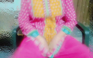 पाकिस्तानी बेब न्यूड शो