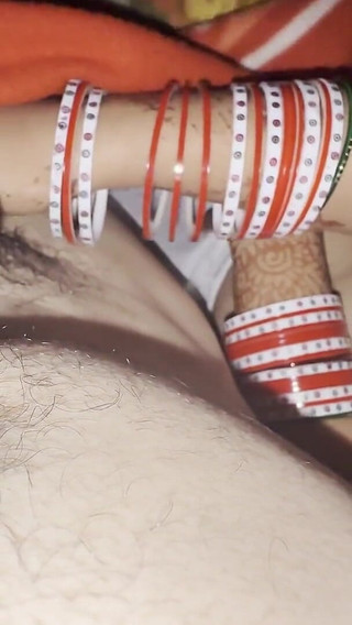 भारतीय देसी भाभी की बड़ी गांड चुदाई