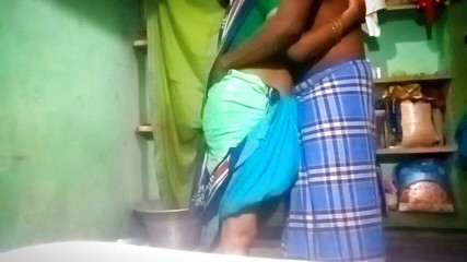 इंडियन स्टेपाउंटी बैक शॉट