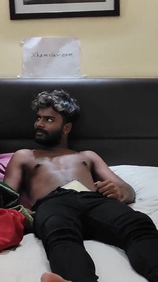 नवविवाहित भारतीय भाभी का प्रेमी के साथ सेक्स