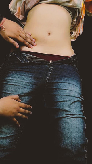 हॉट विलेजर ने होमवर्क में मदद करने के लिए अपनी गुदा कौमार्य खो दिया