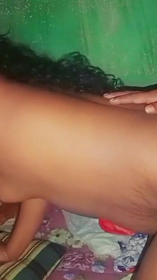 सर्दी की एक रात में मेरी कॉलेज गर्लफ्रेंड मेरा लंड चुसवा रही थी। वह लंड को बहुत अच्छे से चूस सकती है.