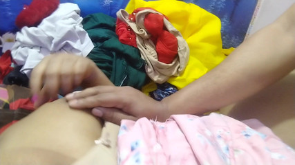 घर के नौकर ने मसाज के बहाने मालकिन हॉट गर्ल 21 से खुशी-खुशी किया सेक्स का गंदा काम