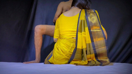 मालिक ने अपनी सेक्सी नौकरानी को खूब बजाया डॉगी बना कर