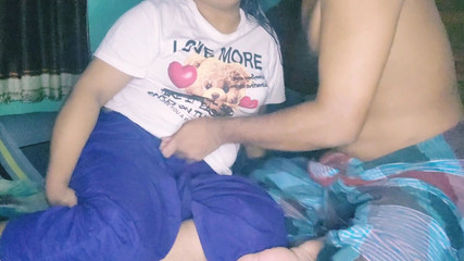 देसी भाभी ने BF के साथ किया सेक्स