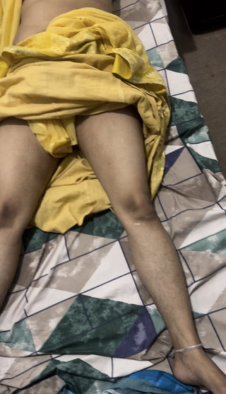 जब स्टेपुनकल घर से बाहर हो तो स्टेपाउंटी मेरे साथ सेक्स करना चाहती थी