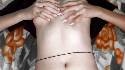 देसी भारतीय गीली तंग चूत की चुदाई